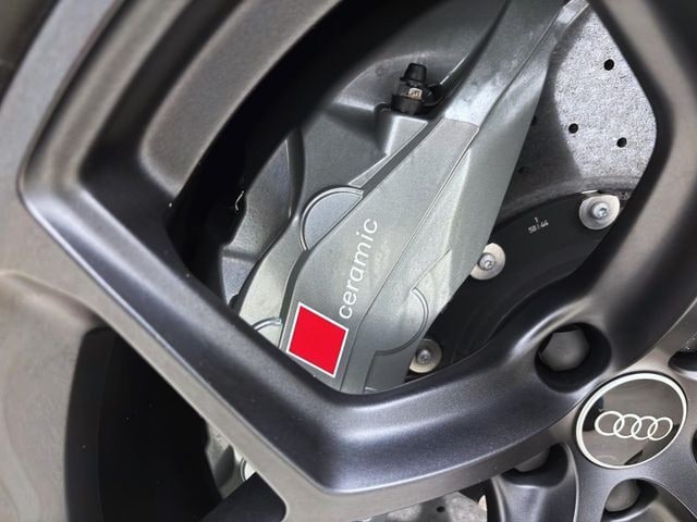 Audi A6 e-tron Avant Performance Quattro