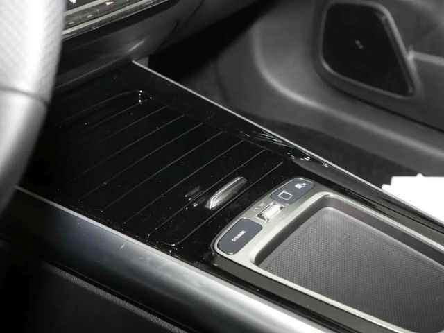 Mercedes-Benz GLA 180 AMG Line