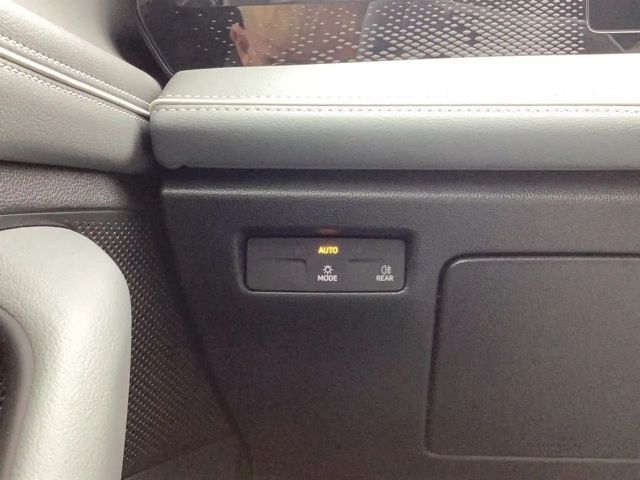 Volkswagen Passat 2.0 TDI Business DSG Variant