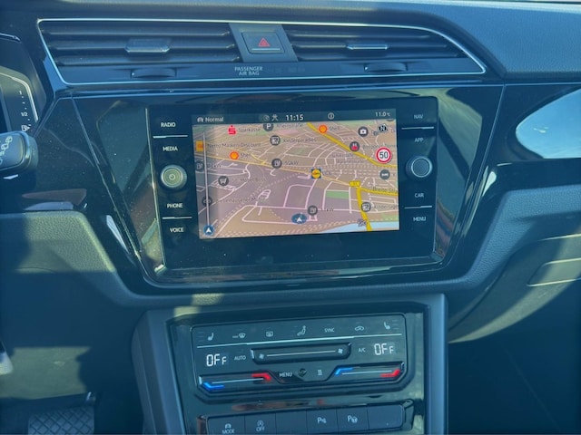 Volkswagen Touran 1.5 TSI DSG Highline Style