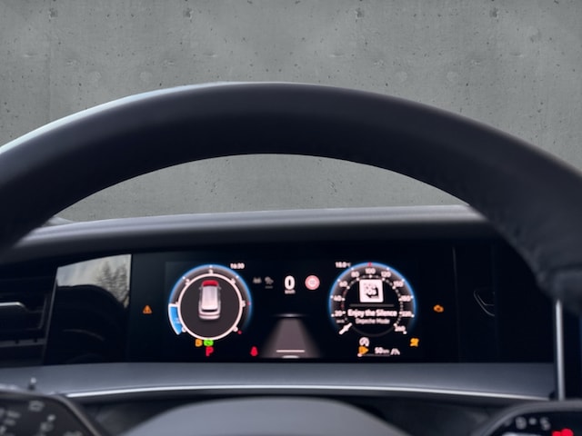 Volkswagen Tayron 2.0 TDI DSG 4M R-Line IQ.LIGHT Pano Navi