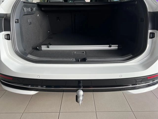 Volkswagen Passat Elegance Elegance