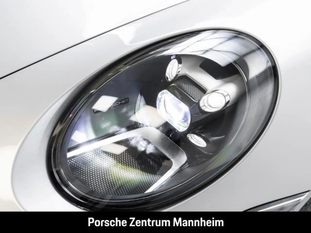 Porsche 992 Carrera Coupé