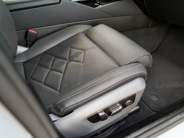 BMW 540 540d M-Sport Touring xDrive