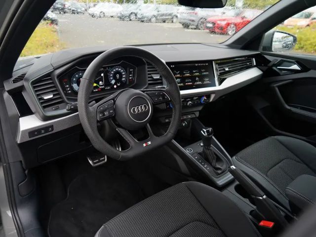 Audi A1 40 TFSI S-Line Sportback
