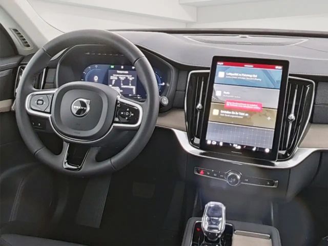 Volvo XC90 AWD Dark Plus T8