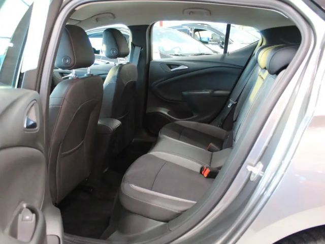 Opel Astra 1.2 Turbo Elegance Turbo