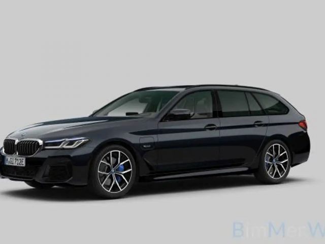 BMW 530 530e M-Sport Touring xDrive