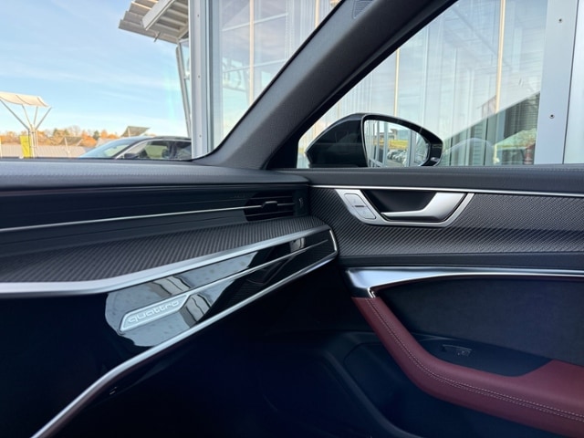 Audi S6 Avant Quattro