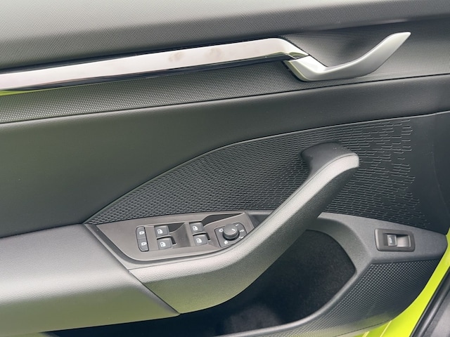 Skoda Octavia 2.0 TDI Combi Sportline