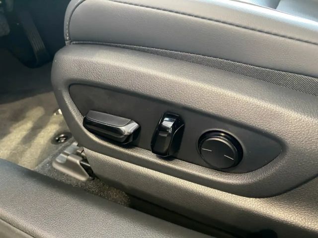 Lexus ES Business Line