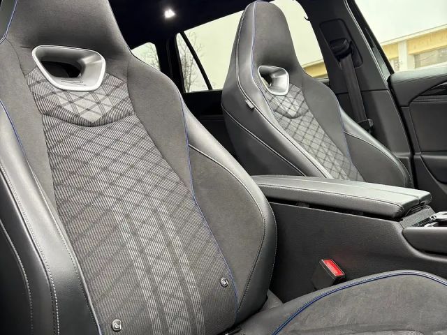 Volkswagen Passat 2.0 TDI DSG R-Line Variant