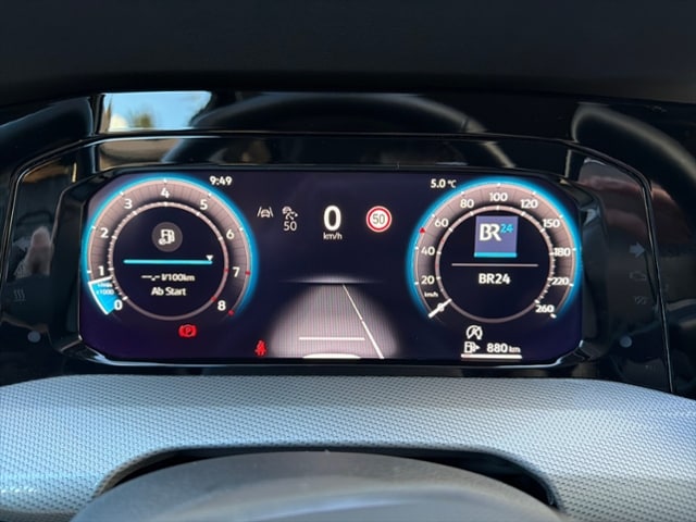 Volkswagen Golf 1.5 TSI Golf VIII IQ.Drive