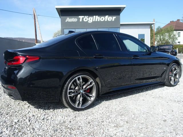 BMW 530 530e M-Sport Sedan xDrive