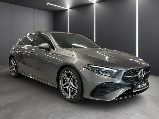 Mercedes-Benz A 180 AMG Line