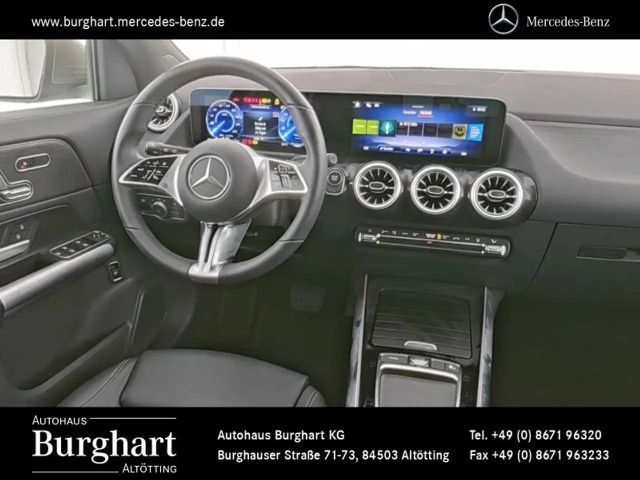 Mercedes-Benz EQA 300 4MATIC Progressive