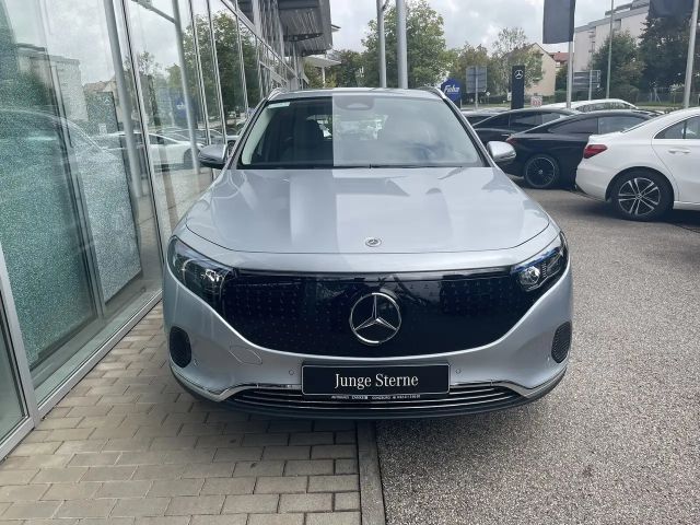 Mercedes-Benz EQA 350 4MATIC Progressive