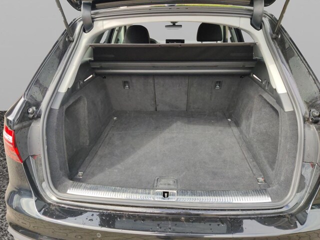 Audi A4 35 TFSI Avant S-Tronic