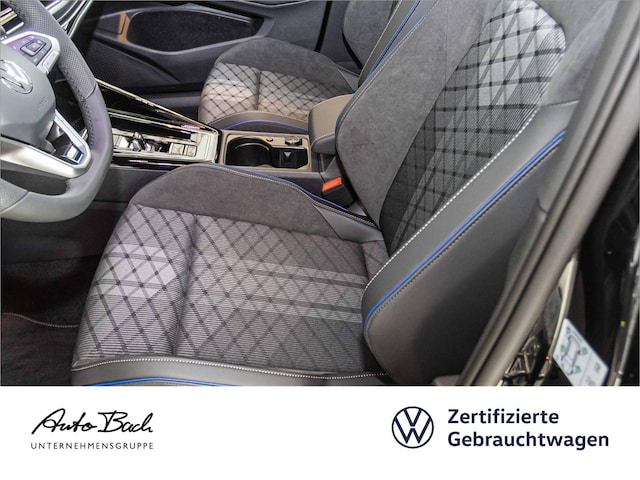 Volkswagen Golf 2.0 TDI DSG Golf VIII R-Line