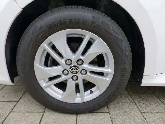 Toyota Yaris Comfort Hatchback