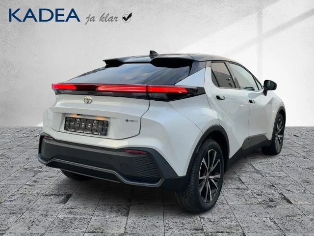 Toyota C-HR Team D Voorwielaandrijving
