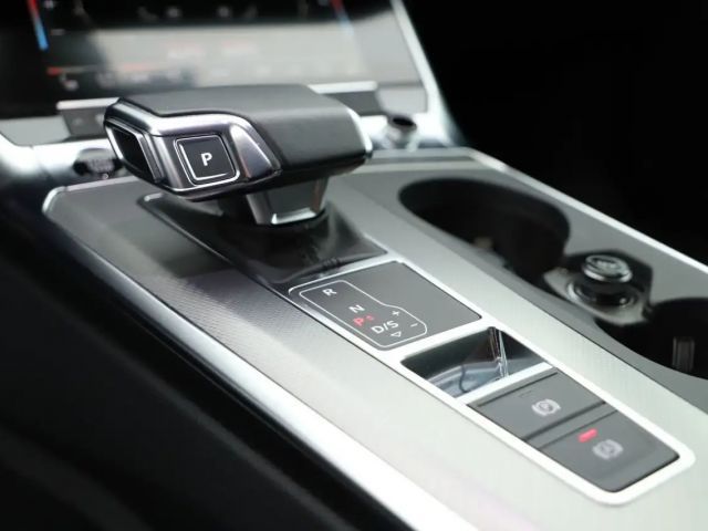 Audi A6 Quattro S-Line S-Tronic