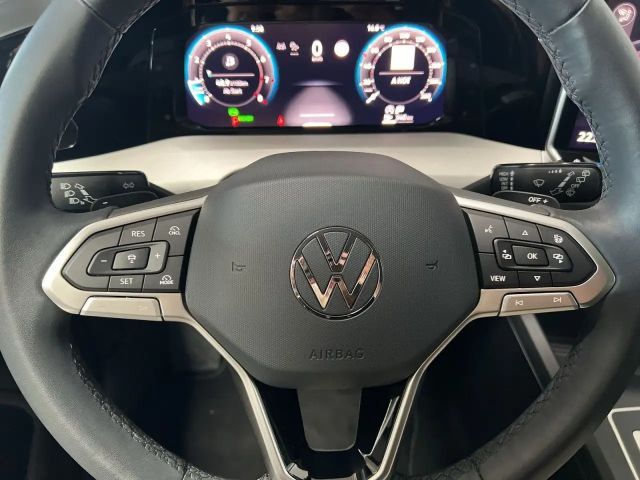 Volkswagen Golf 1.5 TSI DSG Life