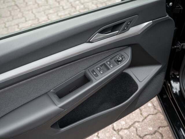 Volkswagen Golf 1.5 eTSI Golf VIII Variant