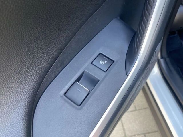 Toyota RAV4 Hybride Plug-in Style