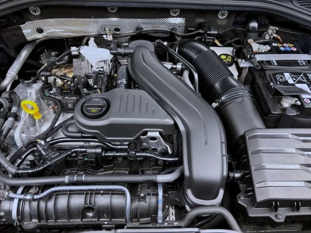 Volkswagen T-Roc 1.5 TSI Cabriolet DSG R-Line