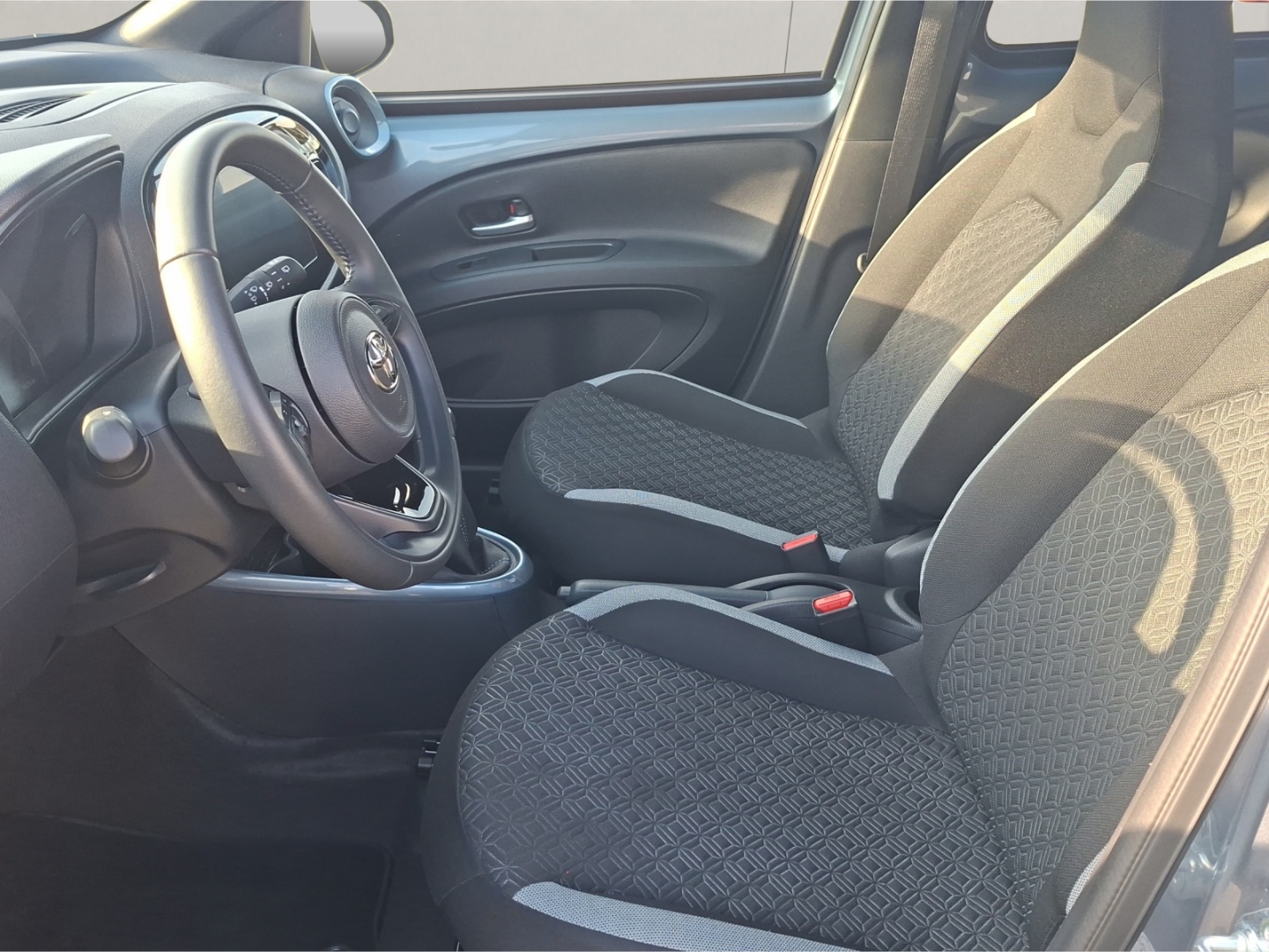 Toyota Aygo X 5-deurs Basis