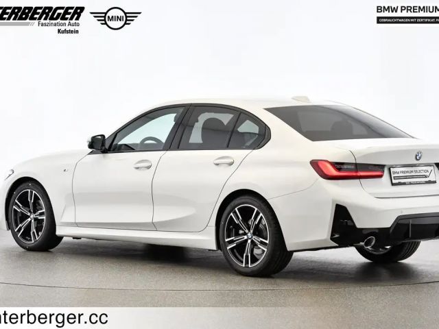 BMW 318 318d M-Sport Sedan