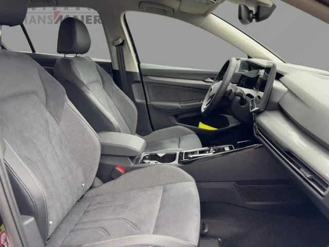 Volkswagen Golf 1.5 eTSI DSG Style