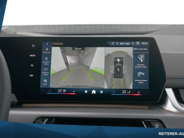 BMW 223 223i M-Sport Sedan xDrive