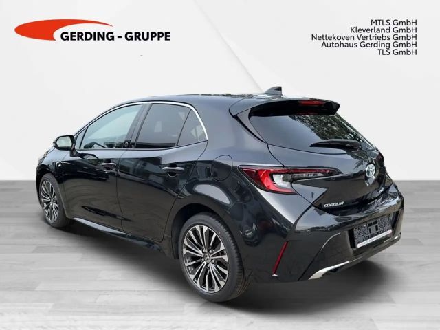 Toyota Corolla Hybride Team D