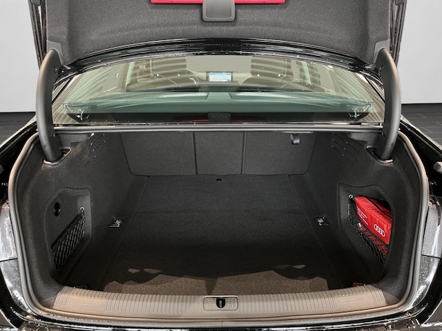 Audi A4 35 TFSI S-Tronic Sedan