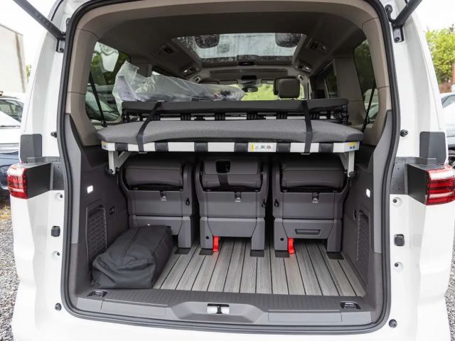 Volkswagen Multivan 2.0 TDI DSG Lang Life T7