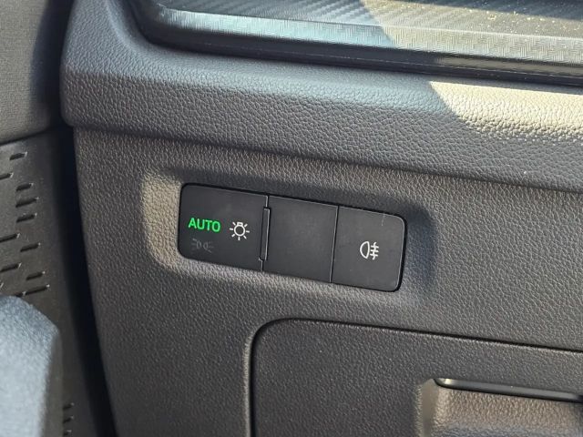 Skoda Octavia 2.0 TDI Combi Sportline iV