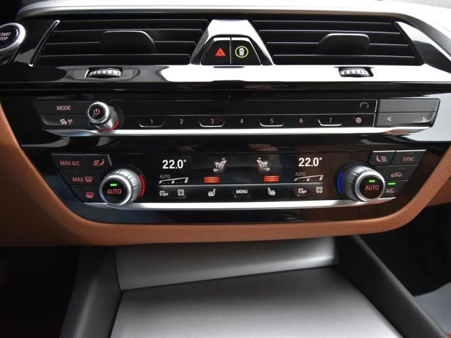 BMW 530 530e Touring