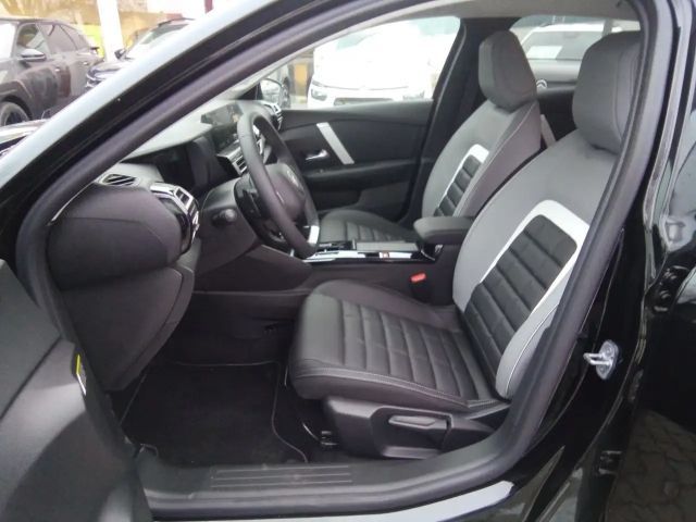 Citroën C4 Hybrid Max