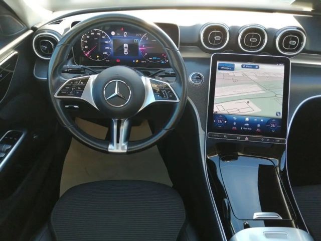 Mercedes-Benz C 220 AVANTGARDE C 220 d Sedan