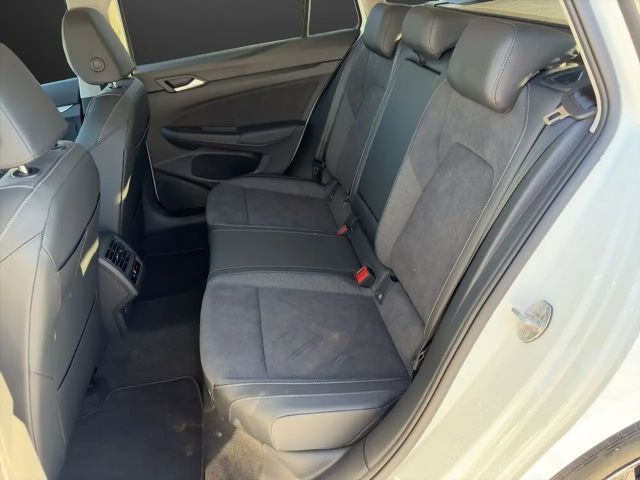 Volkswagen Golf Business Variant