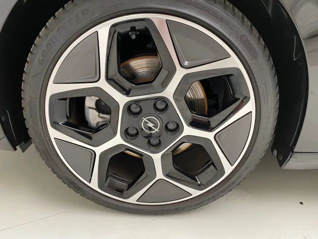 Opel Astra Sports Tourer Ultimate