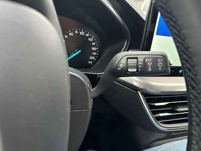 Ford Focus EcoBoost Titanium