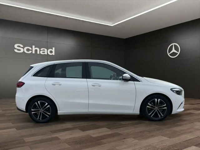 Mercedes-Benz B 200 B 200 d
