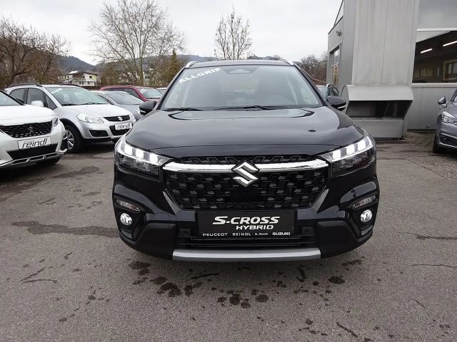 Suzuki S-Cross AllGrip Hybrid
