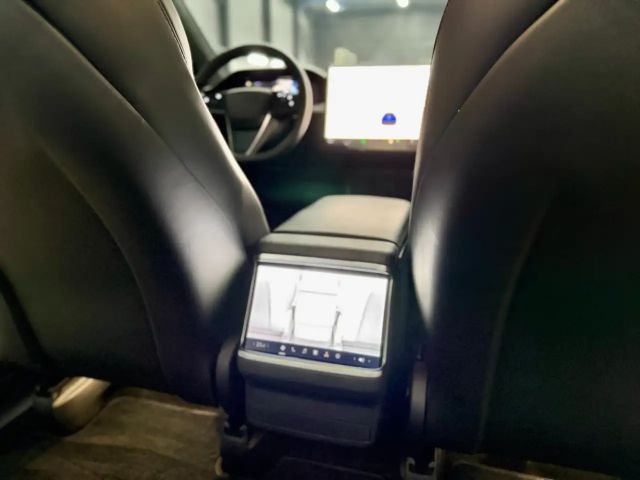 Tesla Model X Long Range