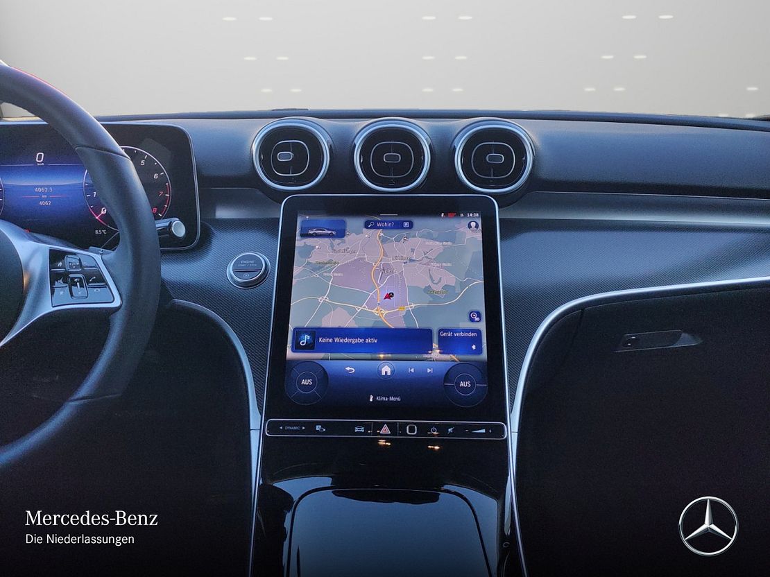 Mercedes-Benz C 180 AVANTGARDE Sedan