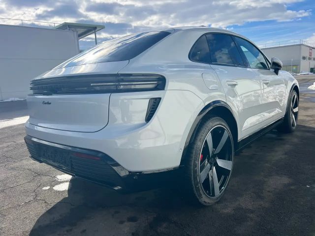 Porsche Macan Turbo