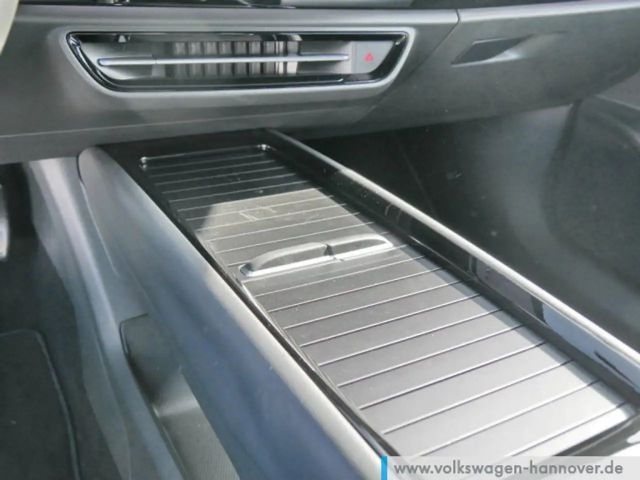 Volkswagen ID.7 IQ.Drive Pro